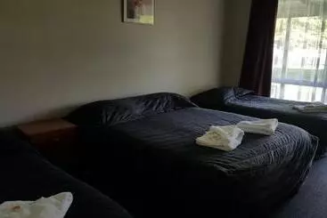 High Country Lodge, Motels & Backpackers