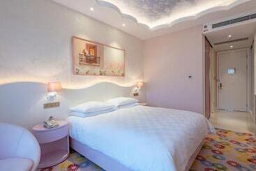 בית מלון כפרי Deefly Yinrun Town