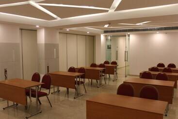 Keys Lite By Lemon Tree Hotels, Mayfield, Gurgaon