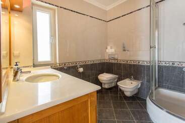 آپارتمانهای توریستها Villa La Moda