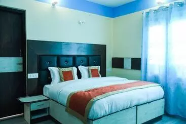 Hotelli The Host By Oyo Rooms