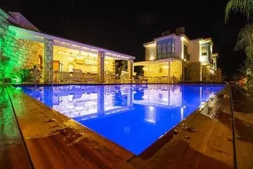 Amour Alacati Butik Otel