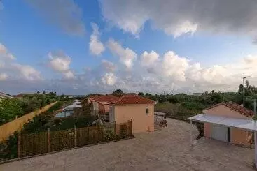 ツーリストアパートメント Coastal Dreamy Retreat, Dive In Dimitra S Paradise