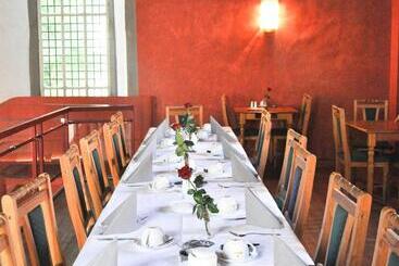 ホテル Aegidienhof