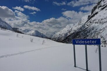 酒店 Folven Adventure Camp