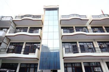 Otel Gaurav Residency By Oyo