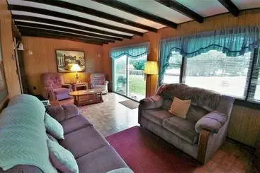 Rb Ranch House