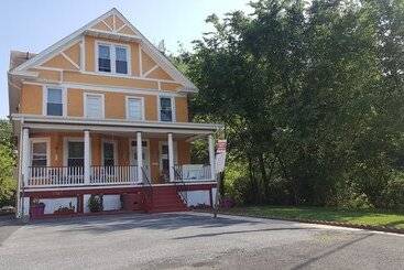 Пансион Eden Park Guest House