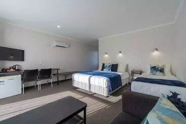 Parklands Motel & Apartments Te Anau