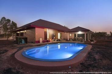 پانسیون Health Care Land