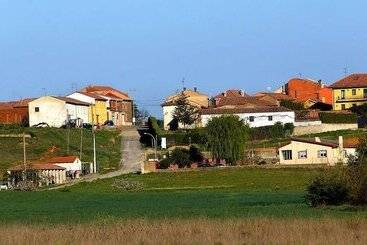 Albergue La Torre   Hostel