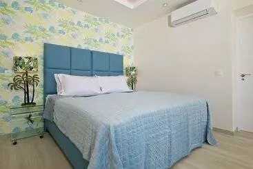 Bed & Breakfast Three Palms   Adults Only