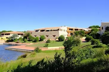 Huoneisto Felix Hotels – Residence Hotel Costa Serena