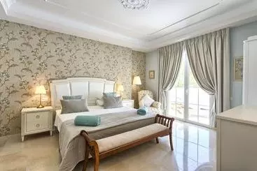 Turistlejligheder Villa Dorian