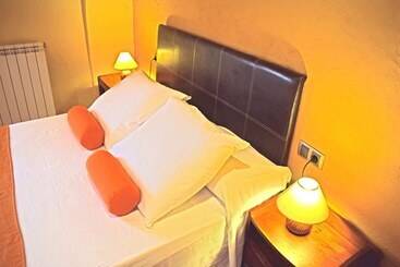 住宿加早餐  Masia Ca La Caputxeta & Golf