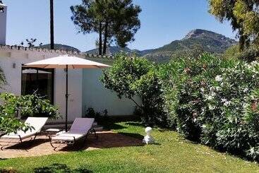 Roca Verde, Boutique Bed & Breakfast