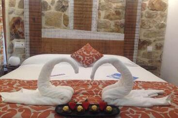 Hotelli Posada Y Apartamentos Trebuesto De Guriezo