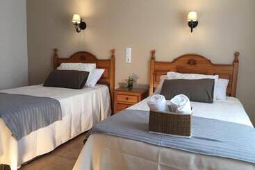 Пансион Hostal El Paso