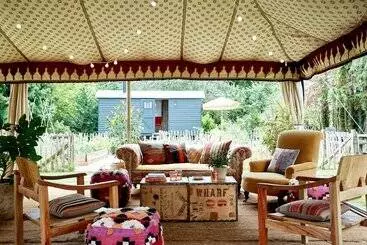 簡易ホテル Artist Residence Oxfordshire