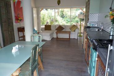 Tourist flats Maison à étages Atypique