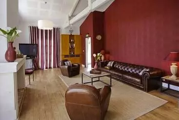 Pansiyon Chateau Lagrange