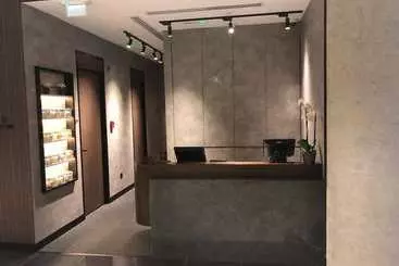 Aerotel Abu Dhabi T3 Arrival Transit  Hostel