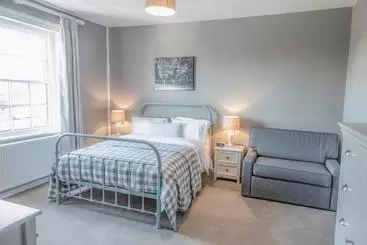 ホテル The Saracens Head