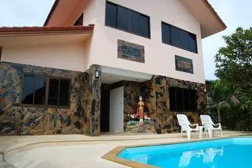 Turista apartmanok Tan Rock Resort
