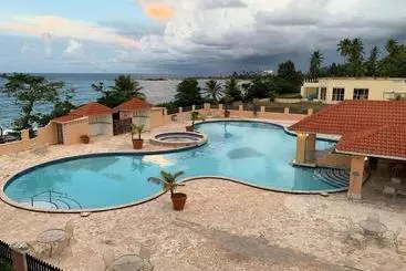 Lomakeskus Villas De Costa Dorada Isabela