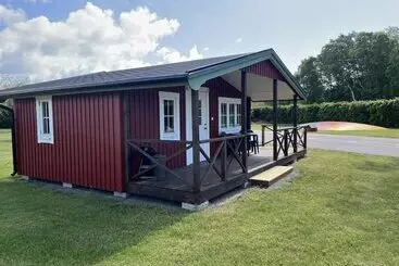 Mälarhusen Semesterby österlen   Stugor & Gårdssviter