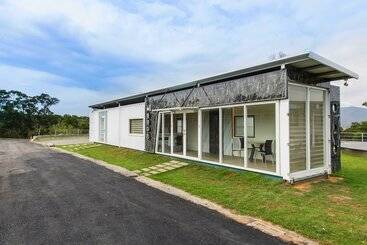 تختخواب و صبحانه Chihgho Camping