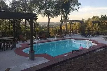 Aamiaismajoitus (B&B) Up Up And Away Lodging