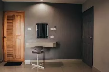 Huoneistohotelli Baan Pakdi