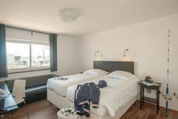 Hotelli Les Trois Voiles