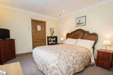 Riverside Bed And Breakfast