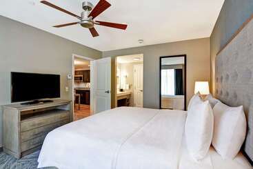 公寓式酒店  Homewood Suites By Hilton Hadley Amherst