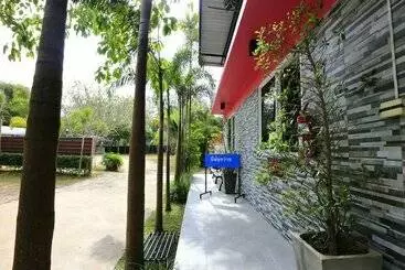 Hotel Leelawadee