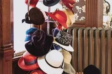 Mathis House, A Victorian Bed & Breakfast And Tea Room At 600 Main