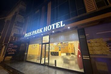 公寓式酒店  Plus Park Suite &
