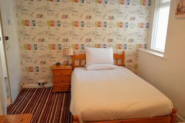 Hotel Smugglers Haunt