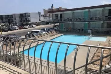 Panoramic Motel & Apartments
