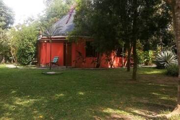 White Castle Hotel Arua