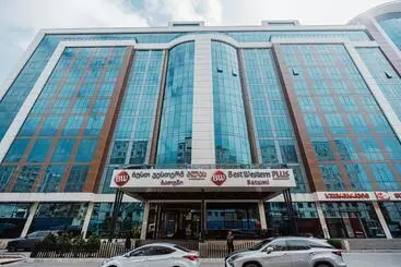 ホテル Best Western Plus Batumi