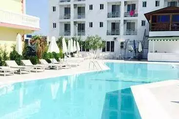 Hotel Lakaj 2