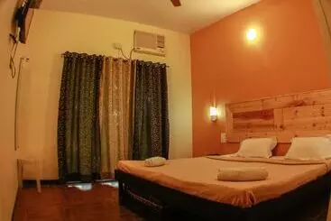 Hostel Rainwood Residency