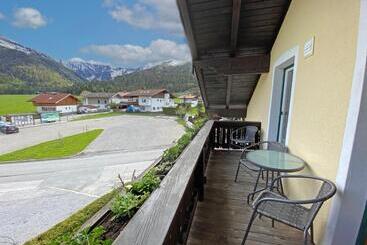 ペンション Haus Christlum