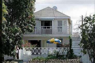 آپارتمانهای توریستها Cassandra 2 Beach Apartments