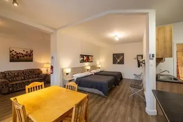 Motel Et Condo Chez Charley