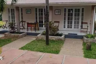 ペンション Villa Authentique