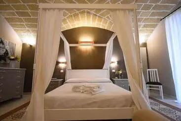 B&b Laura  Luxury Rooms